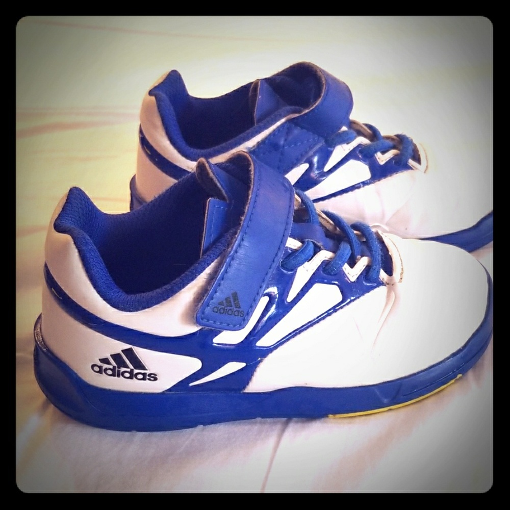 Adorable Messi sneakers